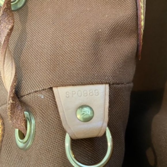 ***Authentic Louis Vuitton Montsouris GM*** - Picture 14 of 16